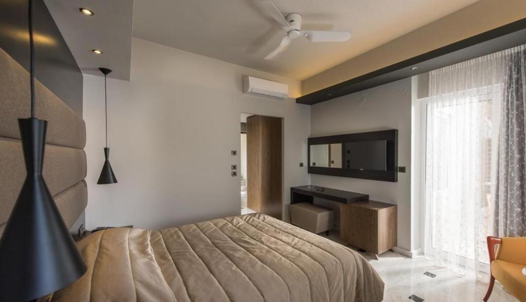 Lito Beach Hotel Йеранион Экстерьер фото